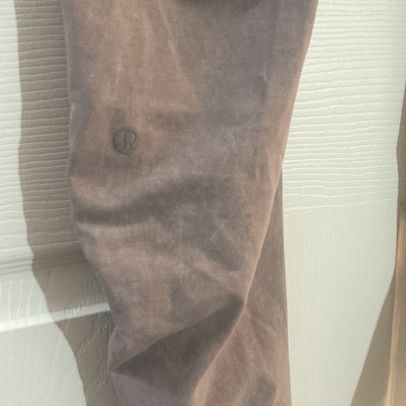 Lululemon Inner Glow Ruched High Rise Legging 10 - Picture 7 of 8